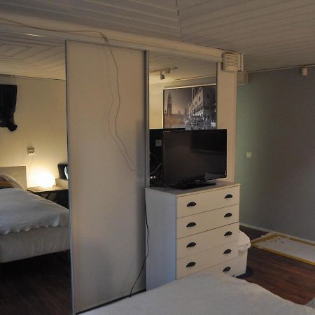 Room In Villa Emilia Espoo Exteriér fotografie