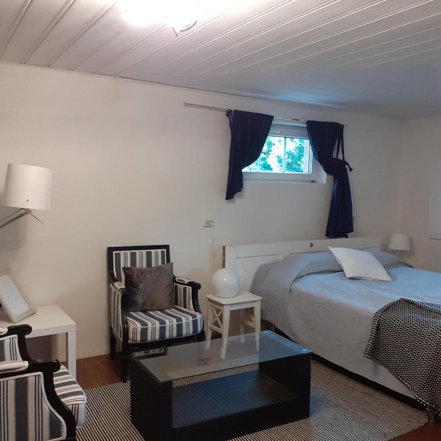 Room In Villa Emilia Espoo Exteriér fotografie