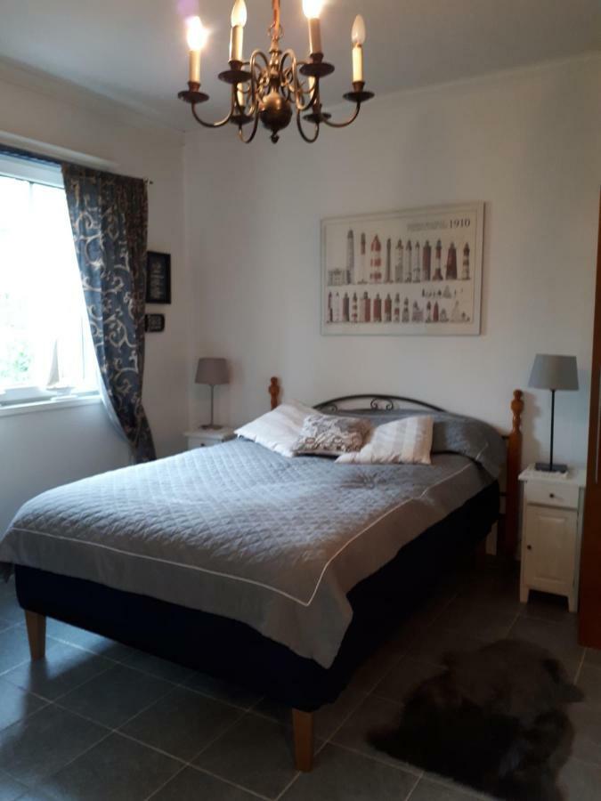 Room In Villa Emilia Espoo Exteriér fotografie